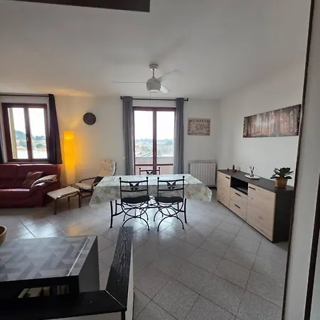 Easy Albese Comfort Apartmán
