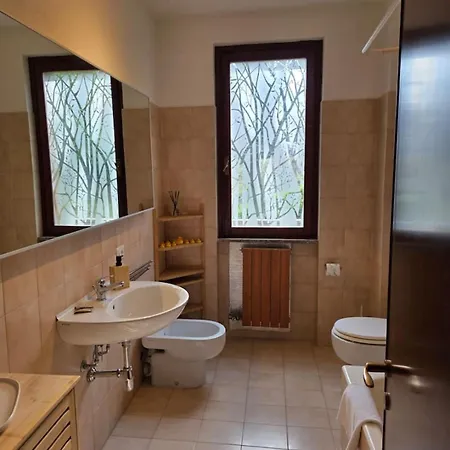 Apartament Easy Albese Comfort Albese Con Cassano